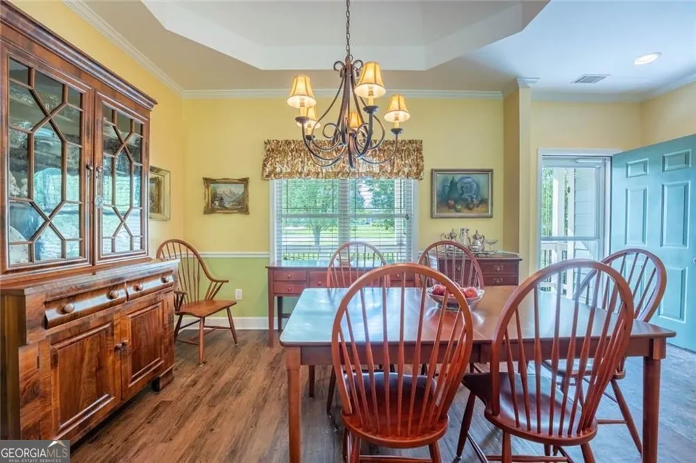 190 Towerview CIR Mount Airy, GA 30563