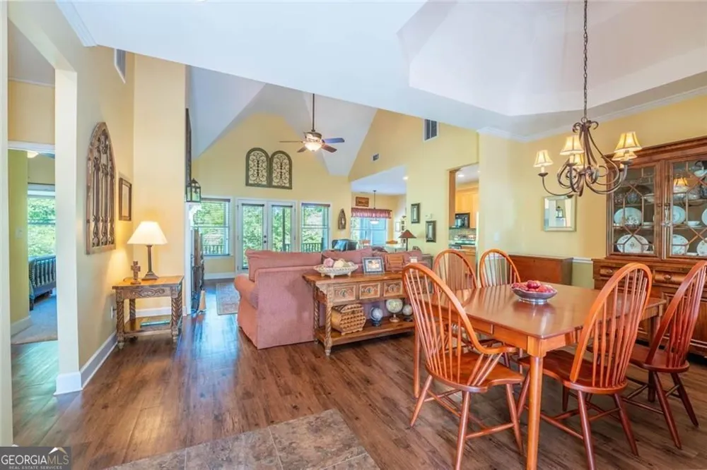 190 Towerview CIR Mount Airy, GA 30563