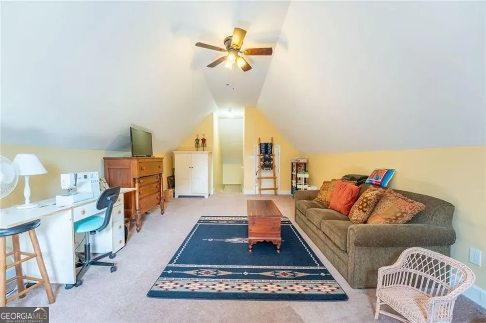 190 Towerview CIR Mount Airy, GA 30563