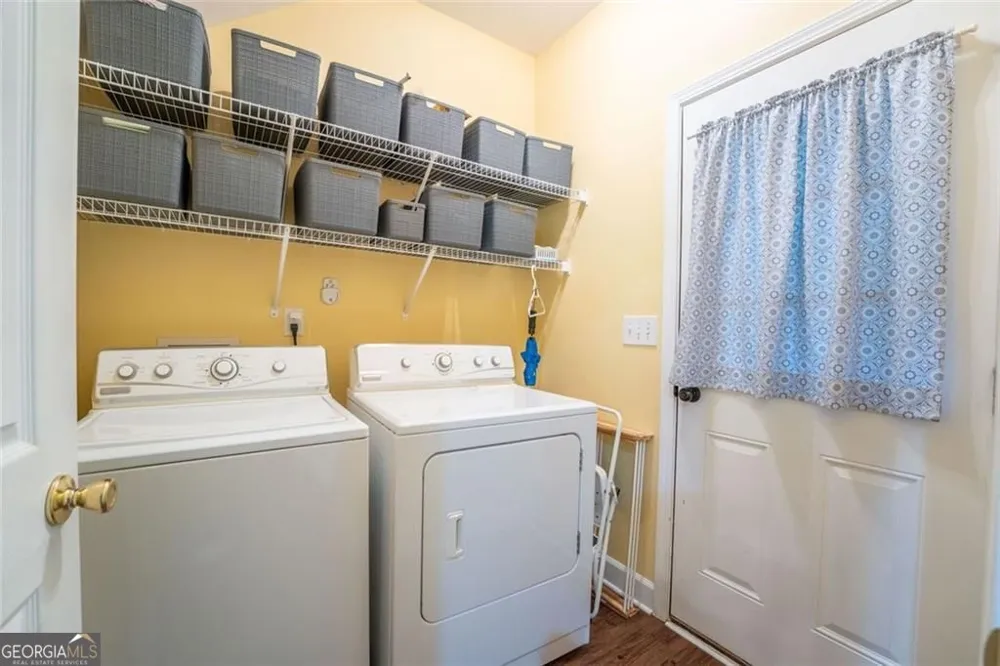 190 Towerview CIR Mount Airy, GA 30563