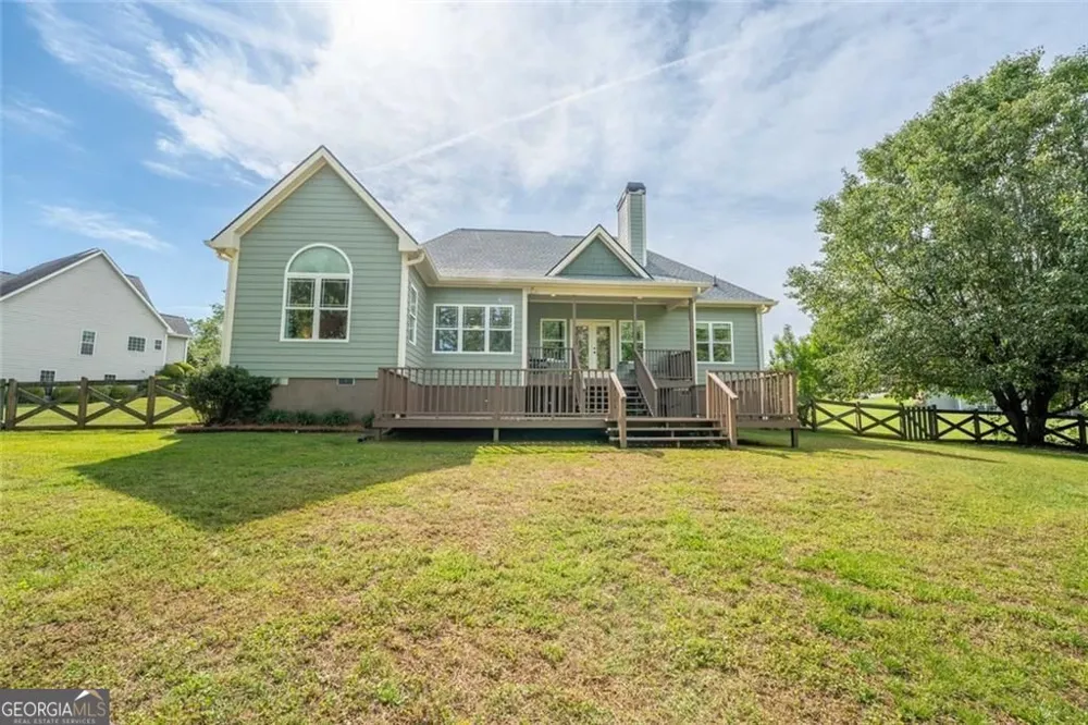 190 Towerview CIR Mount Airy, GA 30563