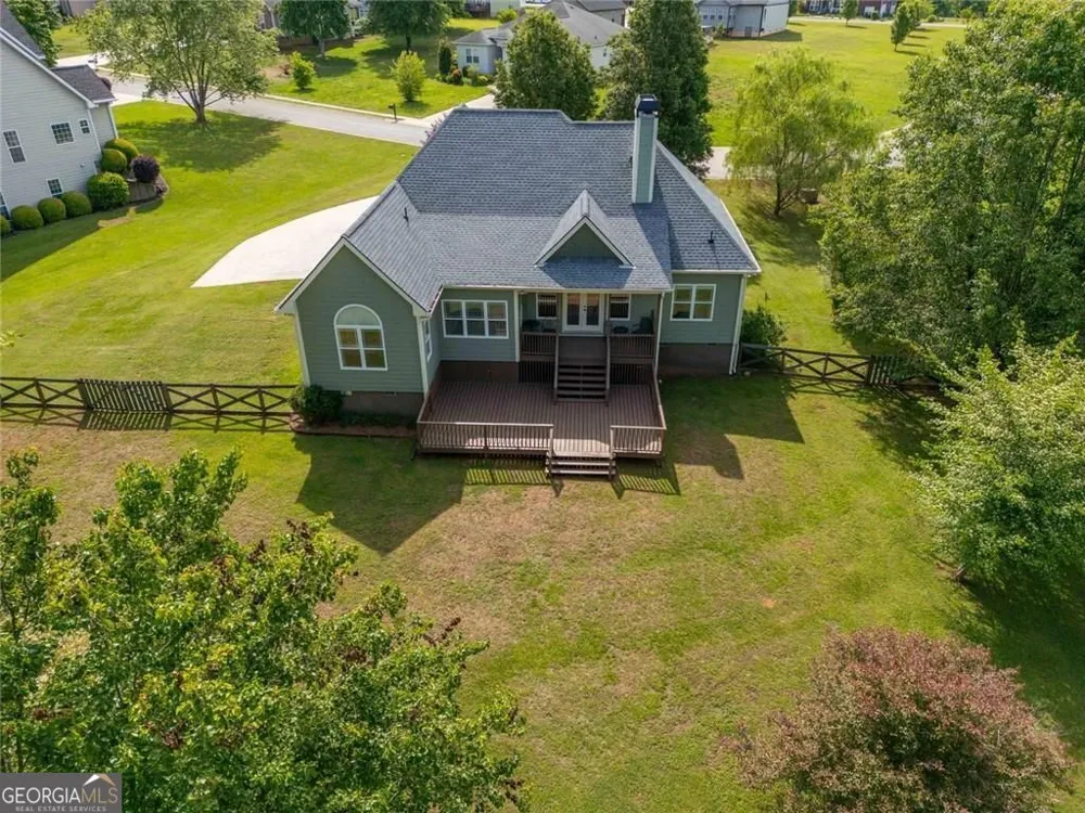 190 Towerview CIR Mount Airy, GA 30563