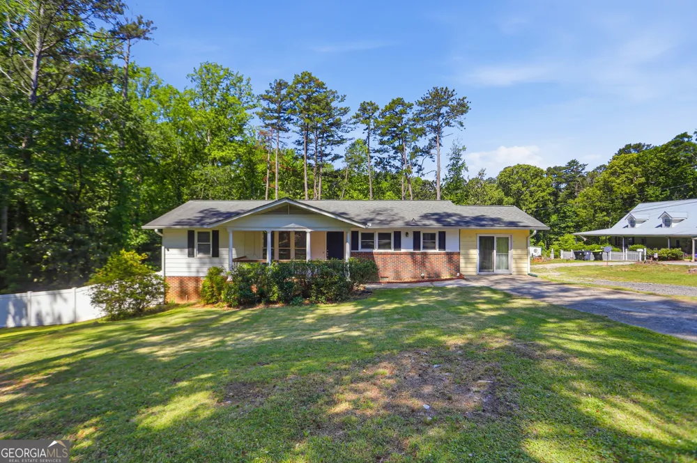 418 Church ST Bremen, GA 30110