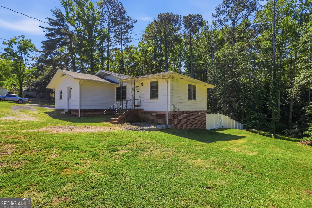 418 Church ST Bremen, GA 30110