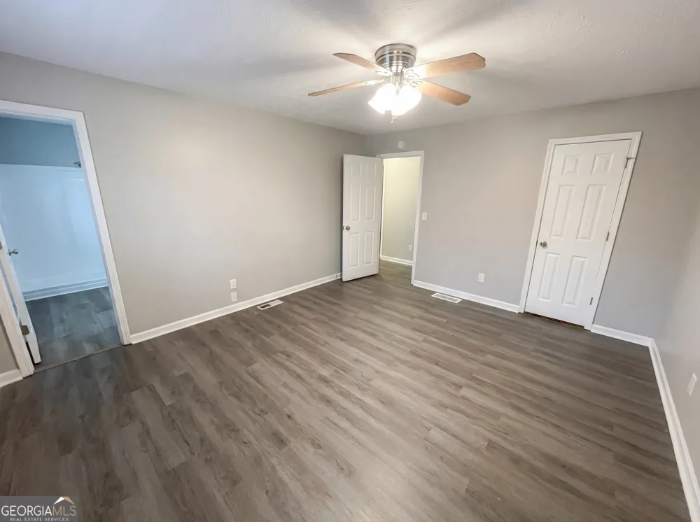 10 King DR Carrollton, GA 30116