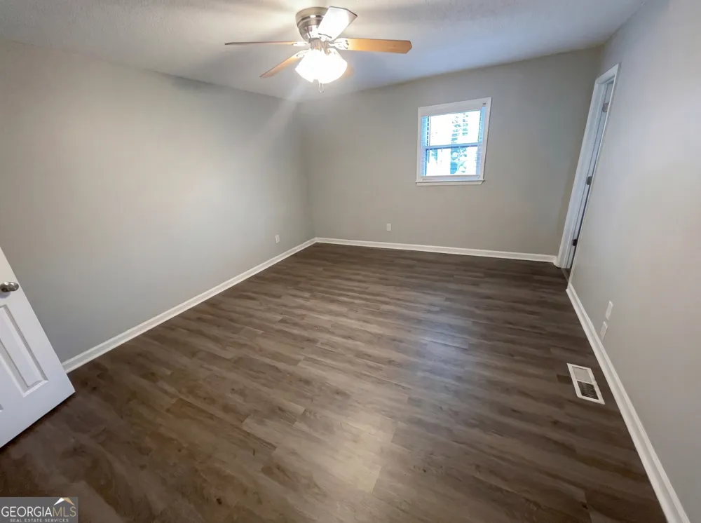 10 King DR Carrollton, GA 30116