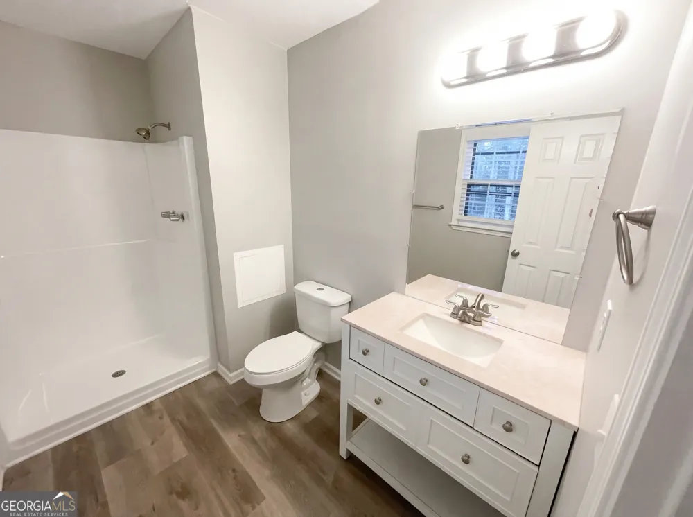 10 King DR Carrollton, GA 30116