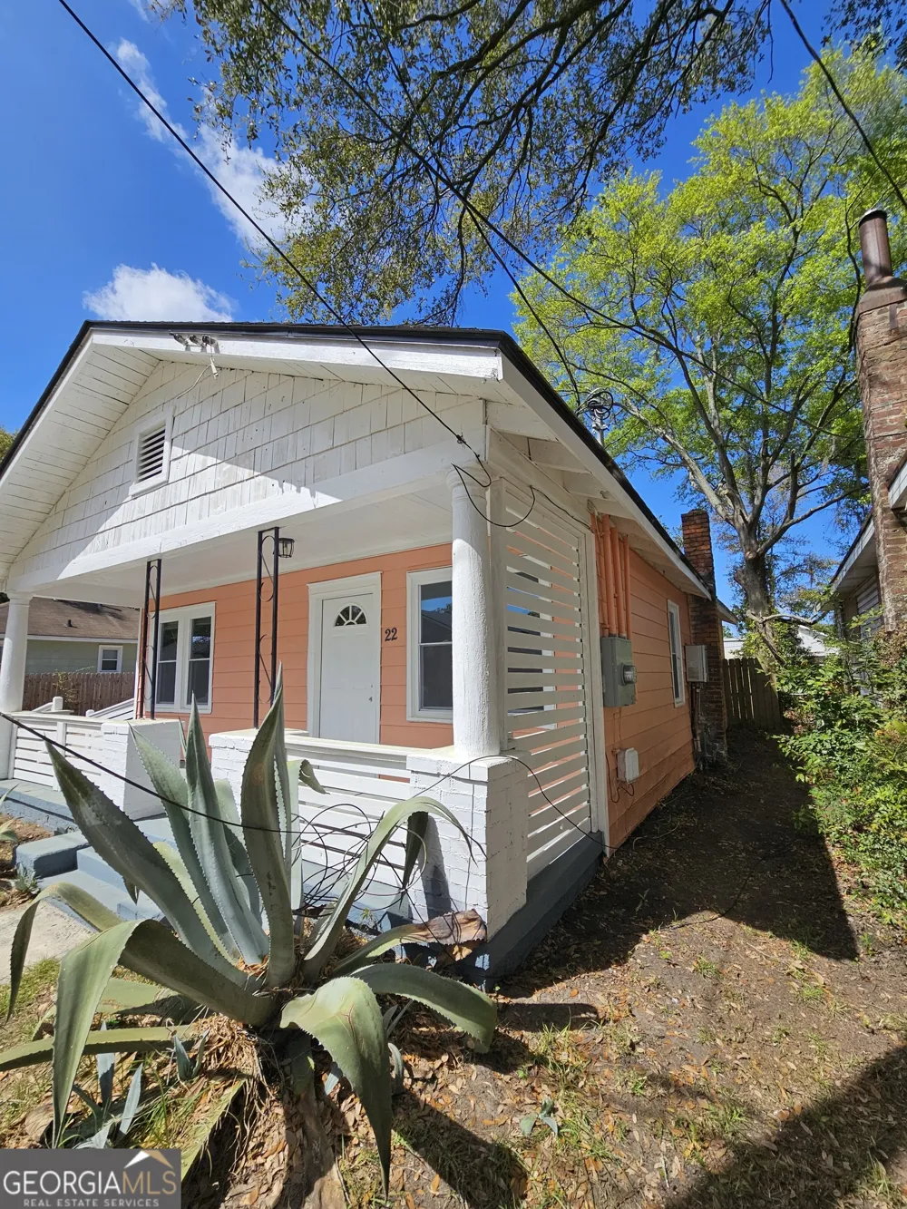 22 W 59th ST Savannah, GA 31405