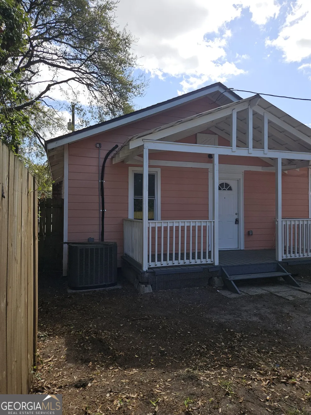 22 W 59th ST Savannah, GA 31405