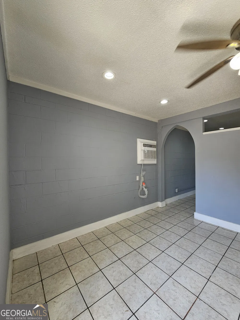 22 W 59th ST Savannah, GA 31405