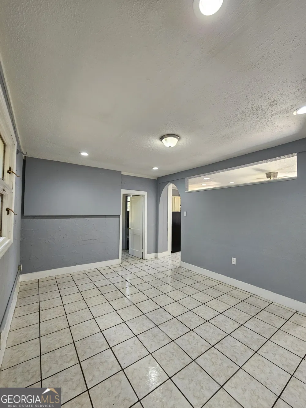 22 W 59th ST Savannah, GA 31405