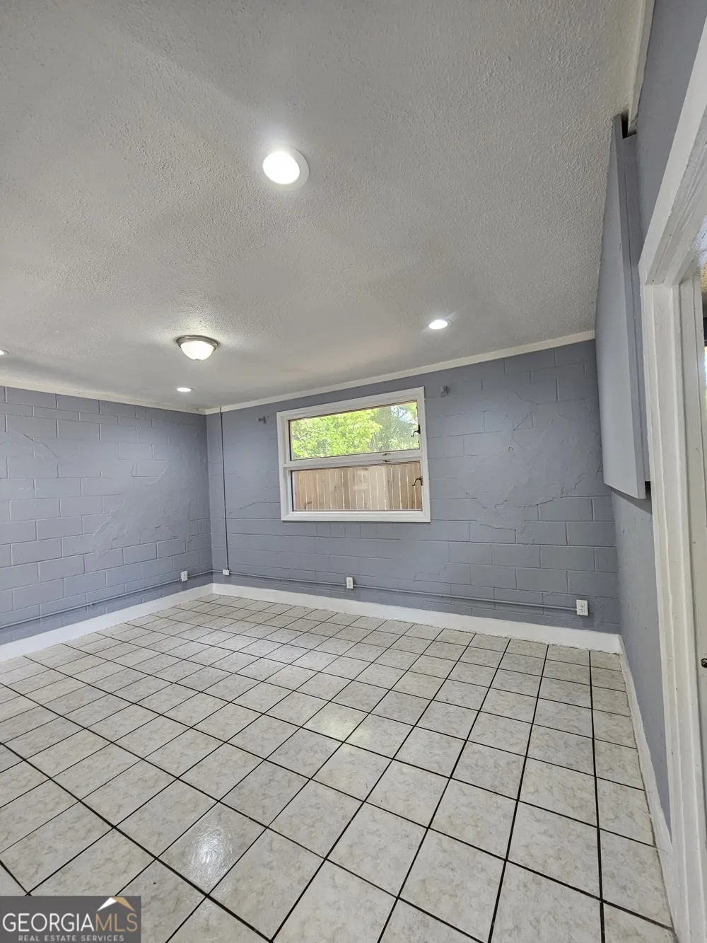 22 W 59th ST Savannah, GA 31405