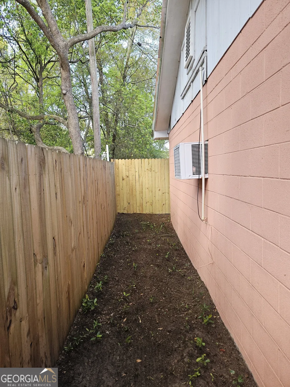 22 W 59th ST Savannah, GA 31405