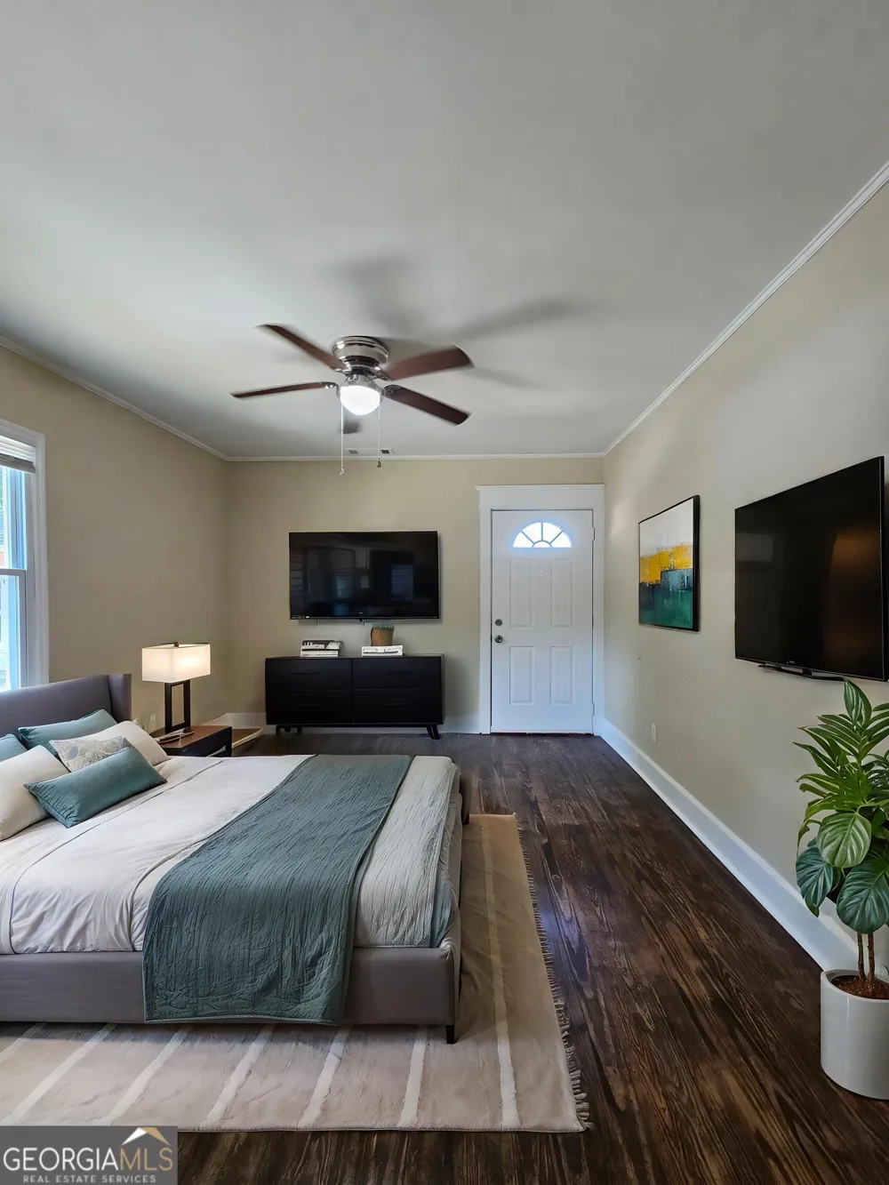 22 W 59th ST Savannah, GA 31405