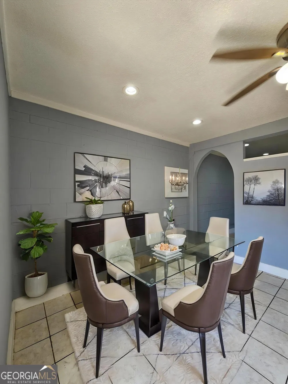 22 W 59th ST Savannah, GA 31405
