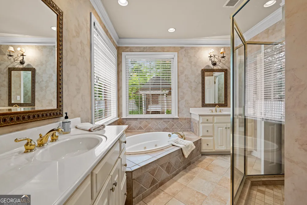 101 Ridgeview DR LaGrange, GA 30240