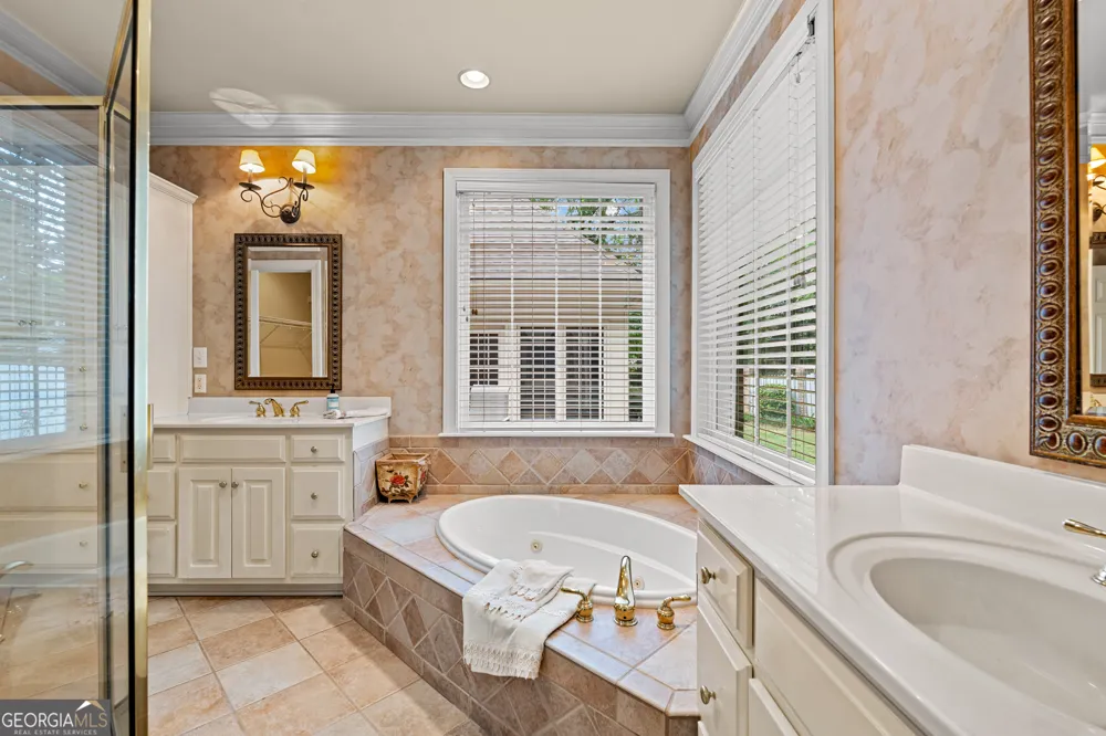101 Ridgeview DR LaGrange, GA 30240