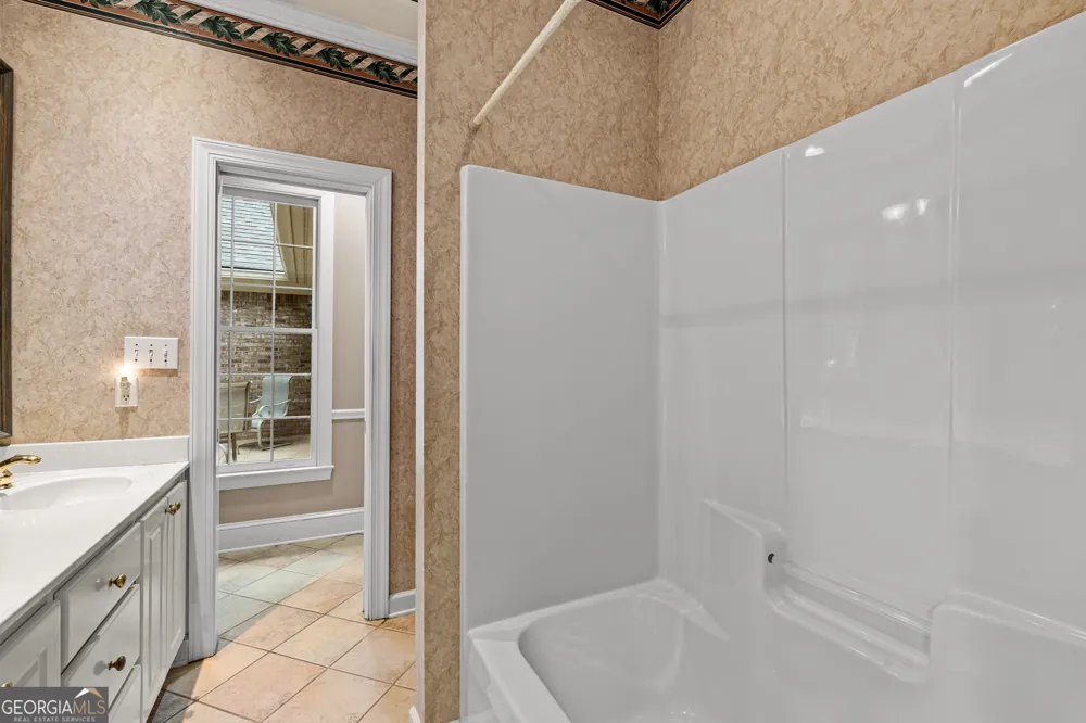 101 Ridgeview DR LaGrange, GA 30240