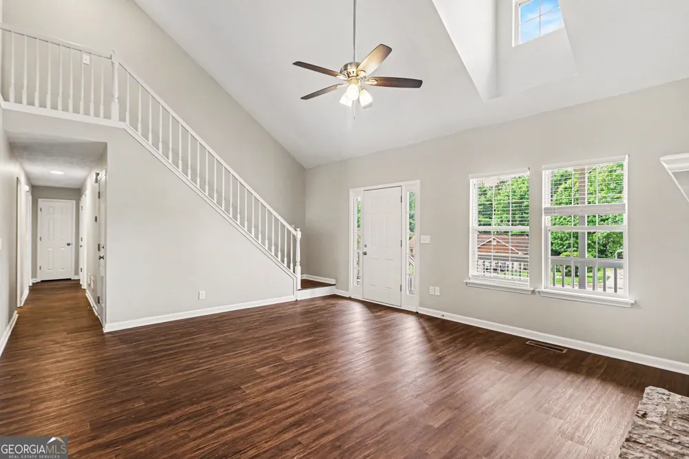 227 Starlyn DR Hiram, GA 30141
