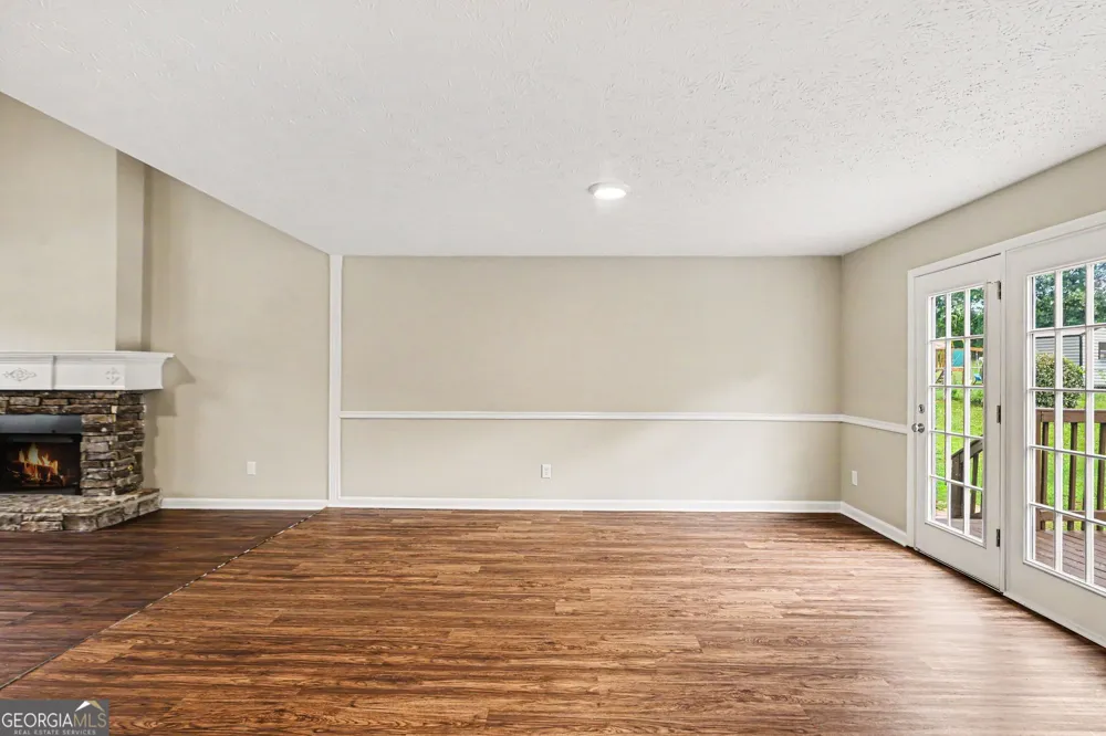 227 Starlyn DR Hiram, GA 30141