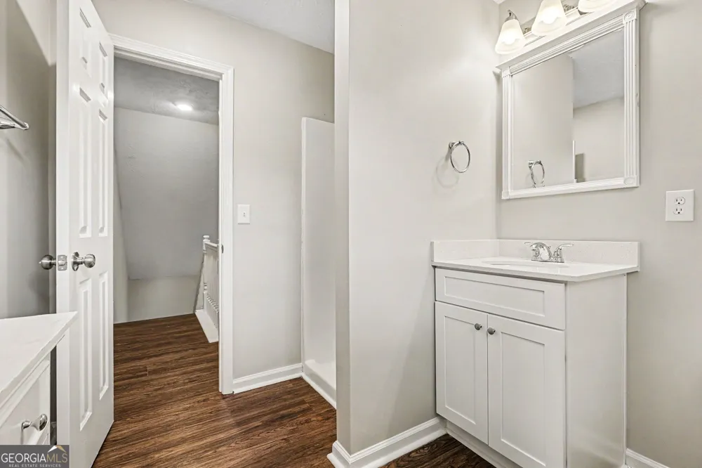 227 Starlyn DR Hiram, GA 30141