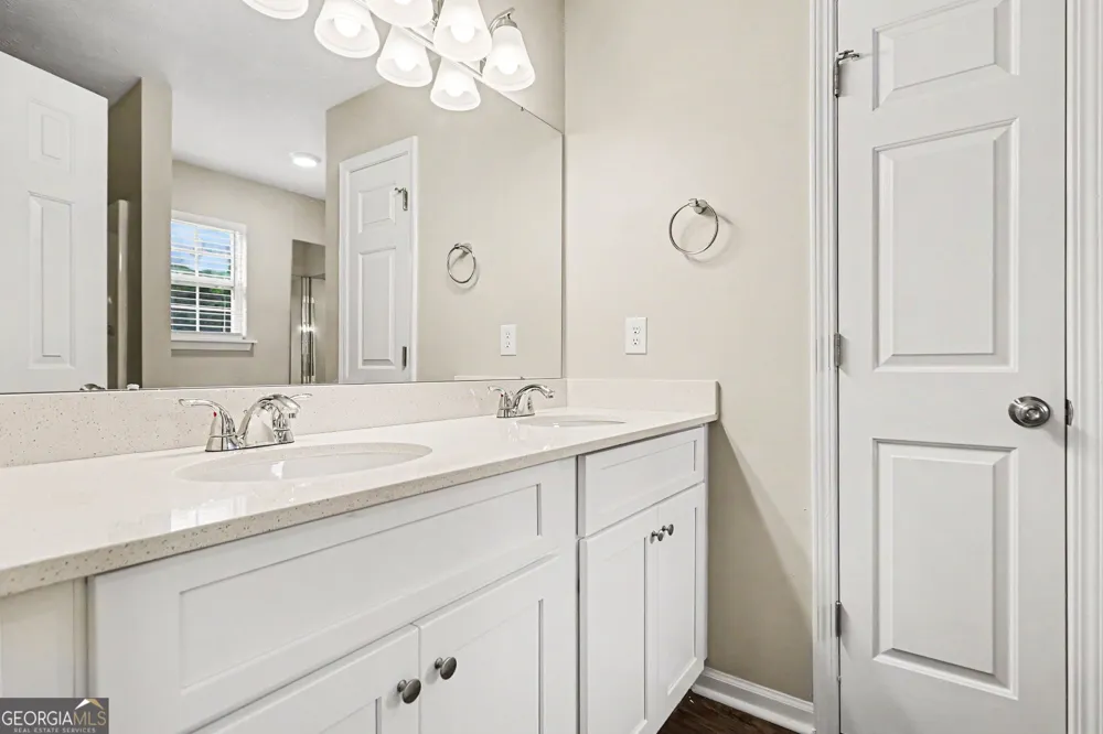 227 Starlyn DR Hiram, GA 30141