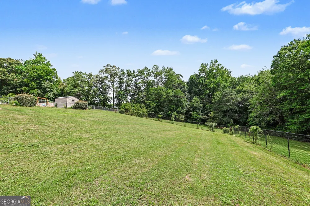 227 Starlyn DR Hiram, GA 30141