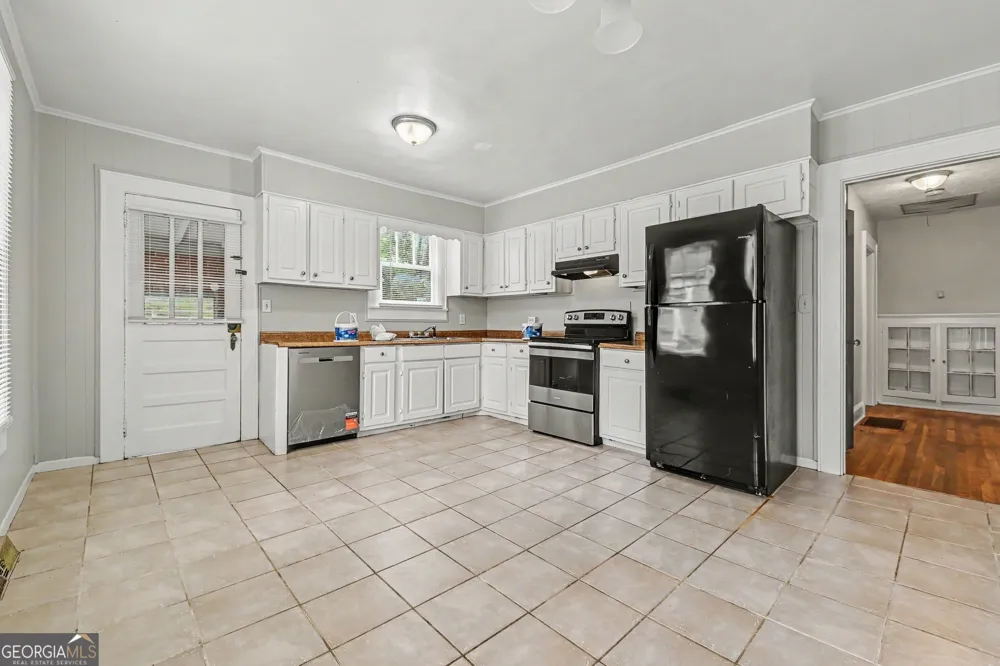 1461 Clermont AVE East Point, GA 30344