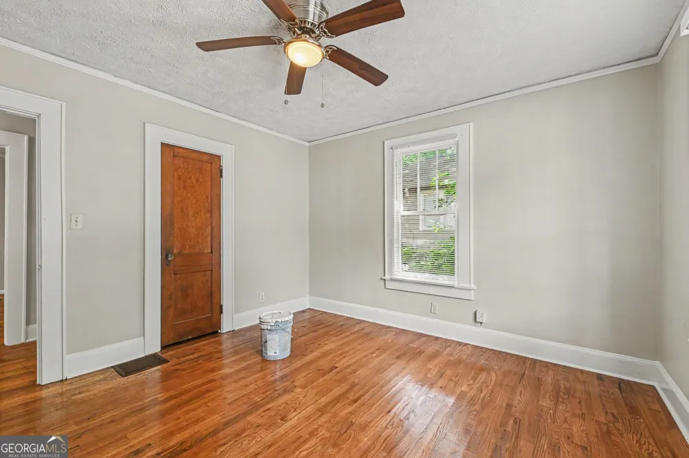 1461 Clermont AVE East Point, GA 30344