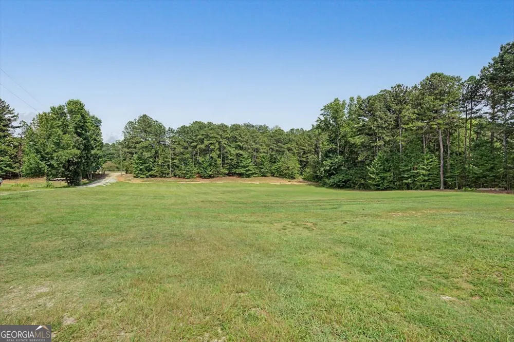 75 N Raburn RD Bremen, GA 30110