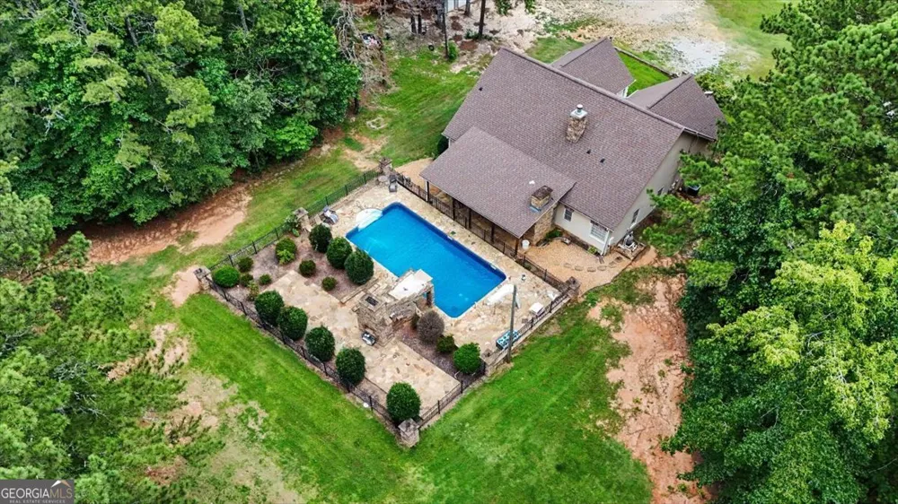 75 N Raburn RD Bremen, GA 30110