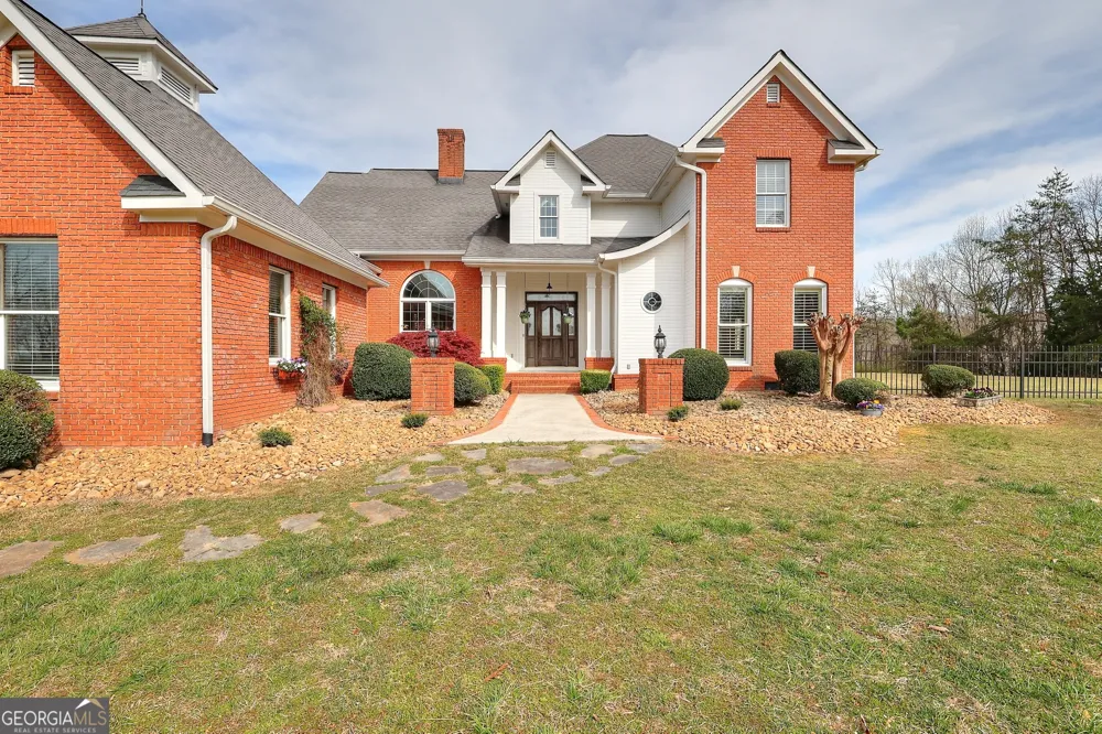 139 Harris LN LaFayette, GA 30728