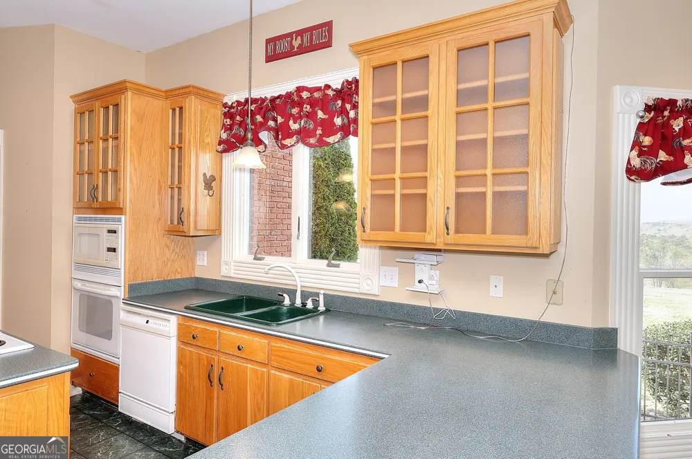 139 Harris LN LaFayette, GA 30728