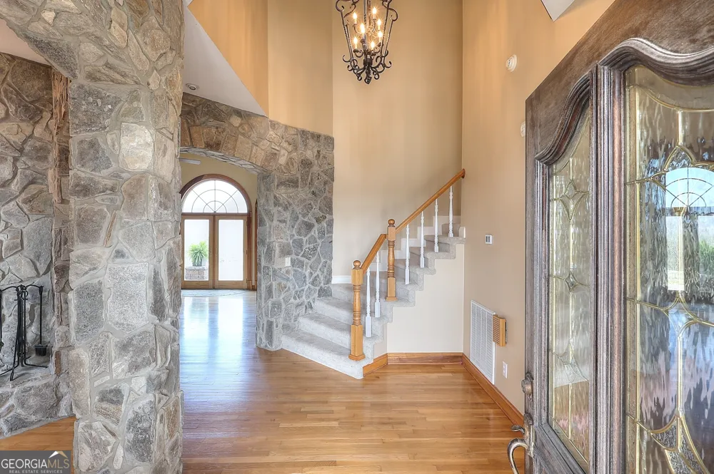 139 Harris LN LaFayette, GA 30728