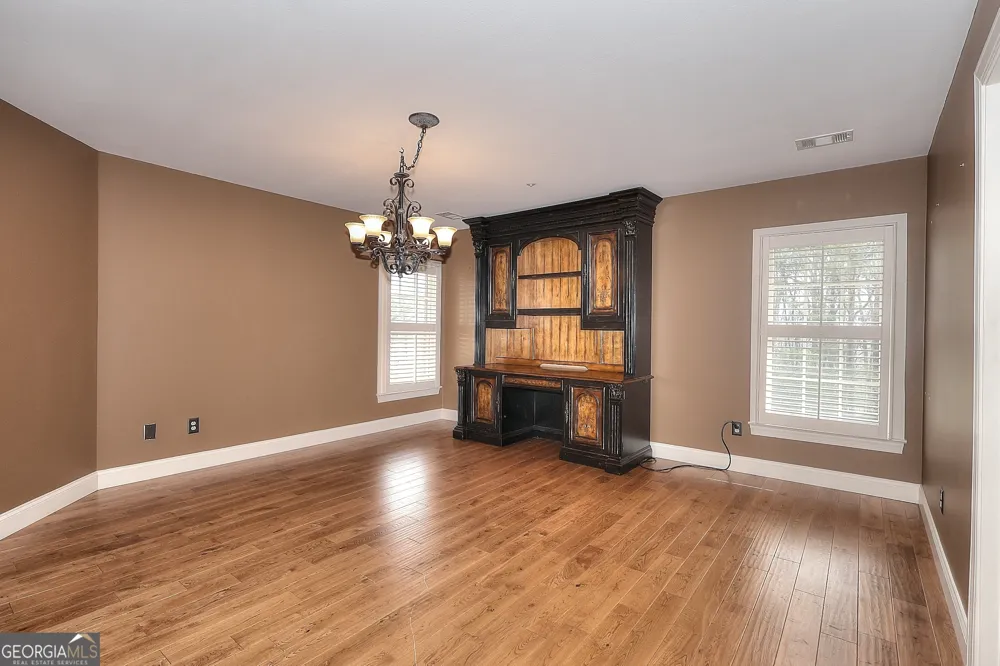 139 Harris LN LaFayette, GA 30728