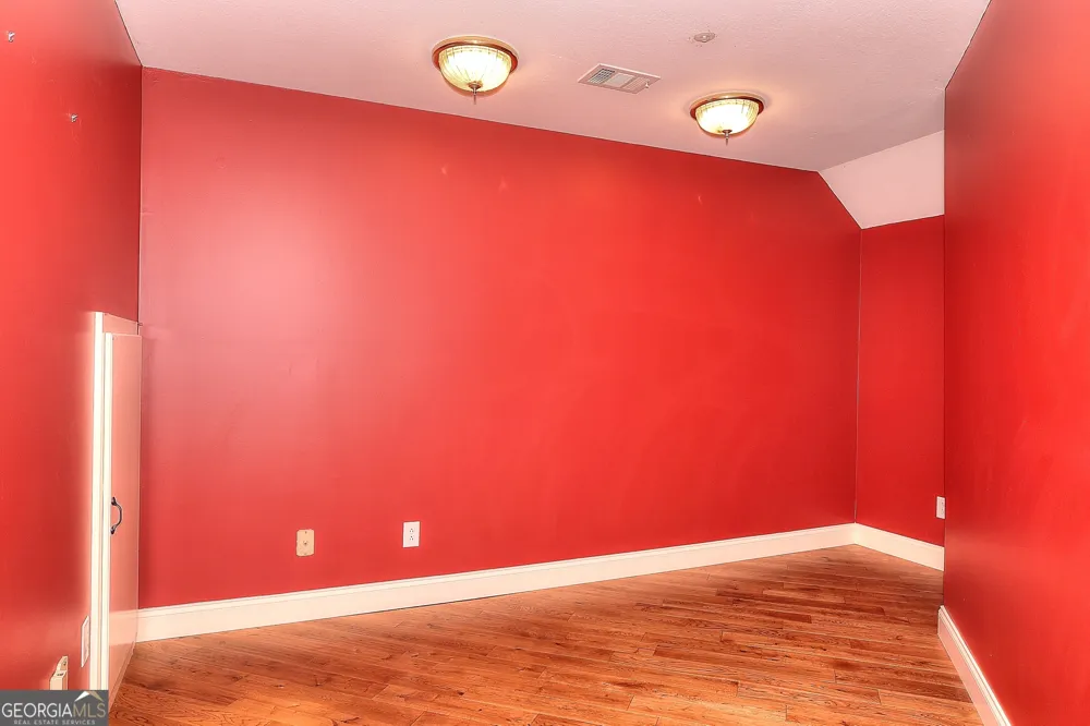 139 Harris LN LaFayette, GA 30728