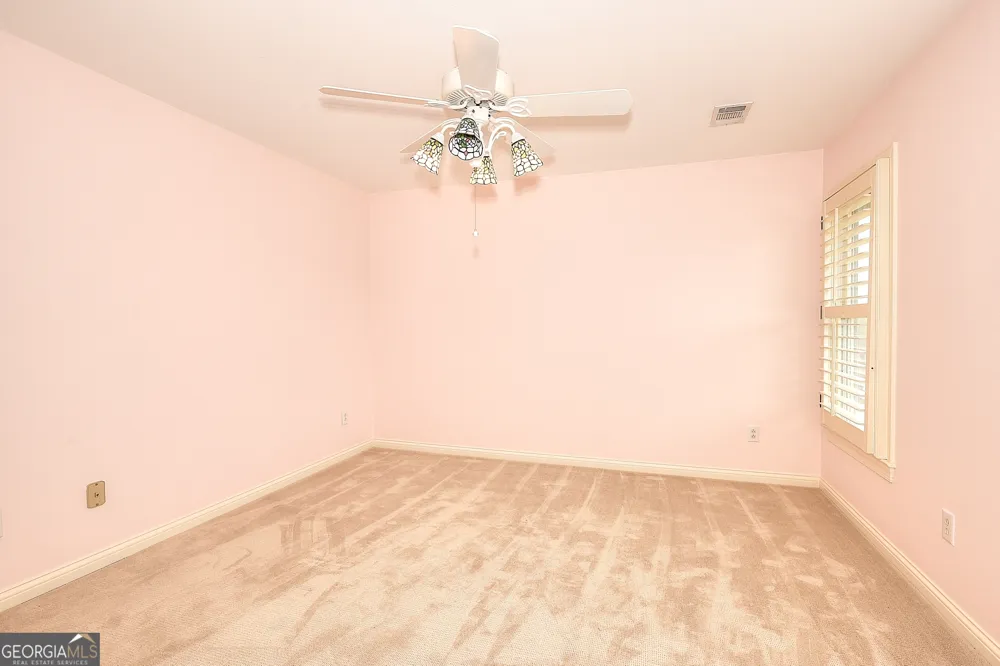 139 Harris LN LaFayette, GA 30728