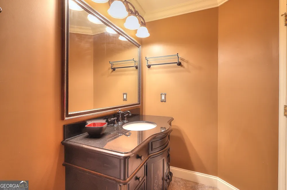 139 Harris LN LaFayette, GA 30728