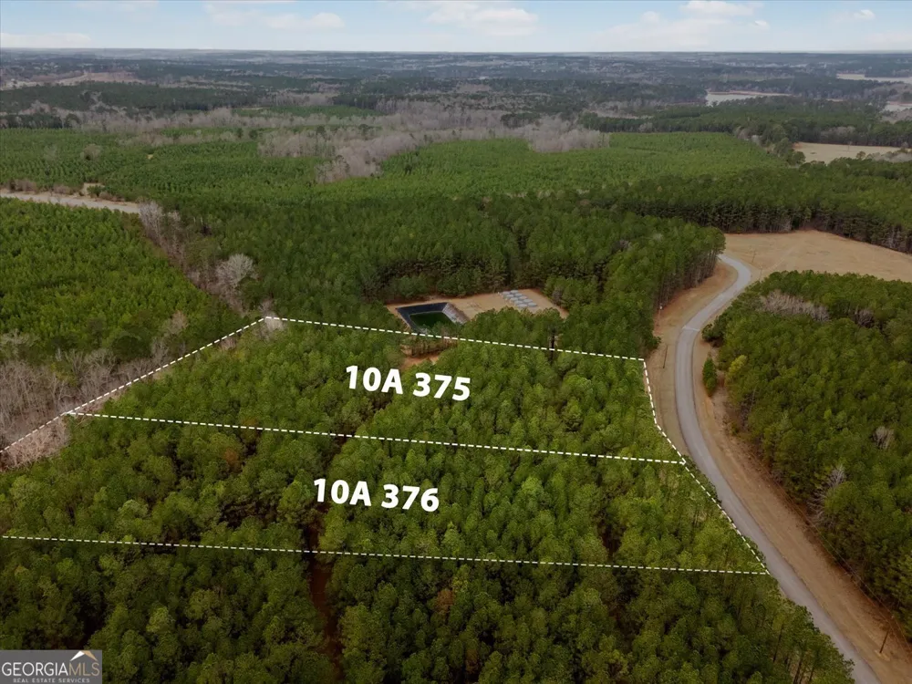 1004 Hesters Ferry RD Tignall, GA 30668