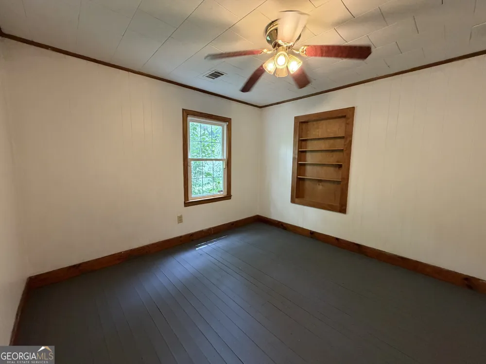 230 Glendale DR Hartwell, GA 30643