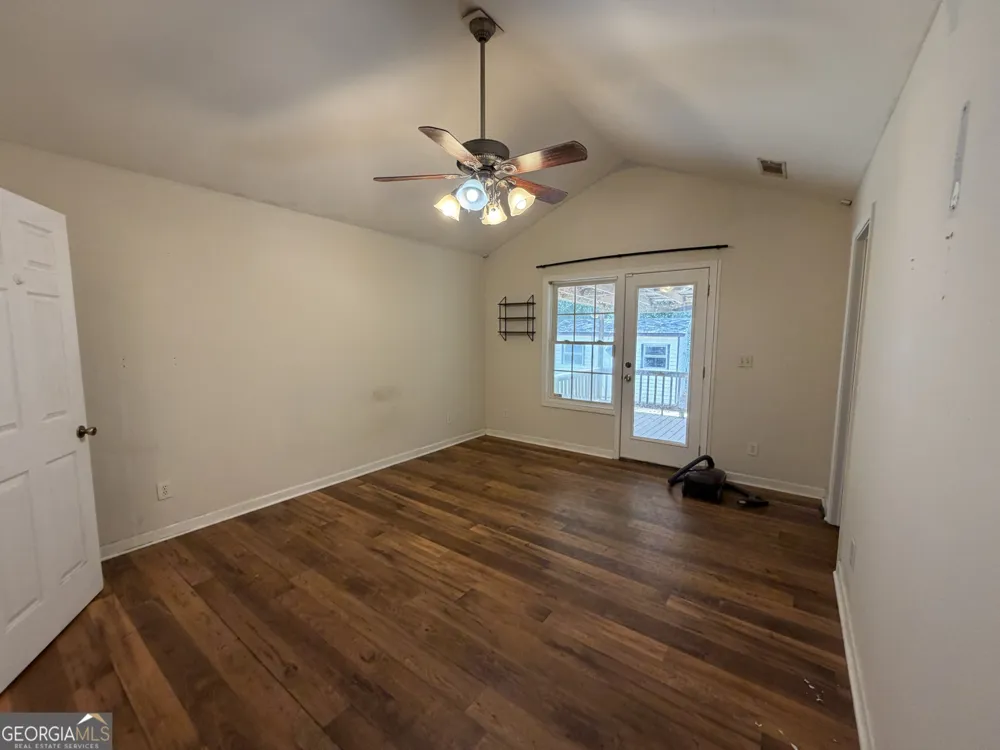 230 Glendale DR Hartwell, GA 30643