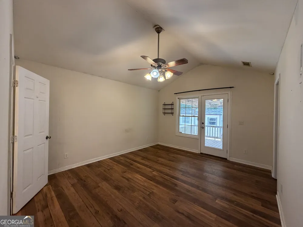 230 Glendale DR Hartwell, GA 30643