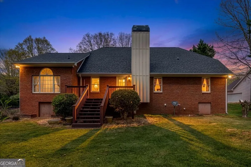 6628 Windvane PT Clermont, GA 30527