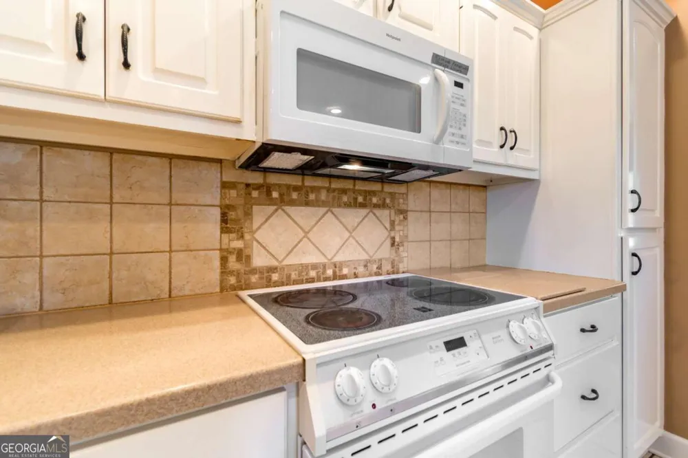 6628 Windvane PT Clermont, GA 30527