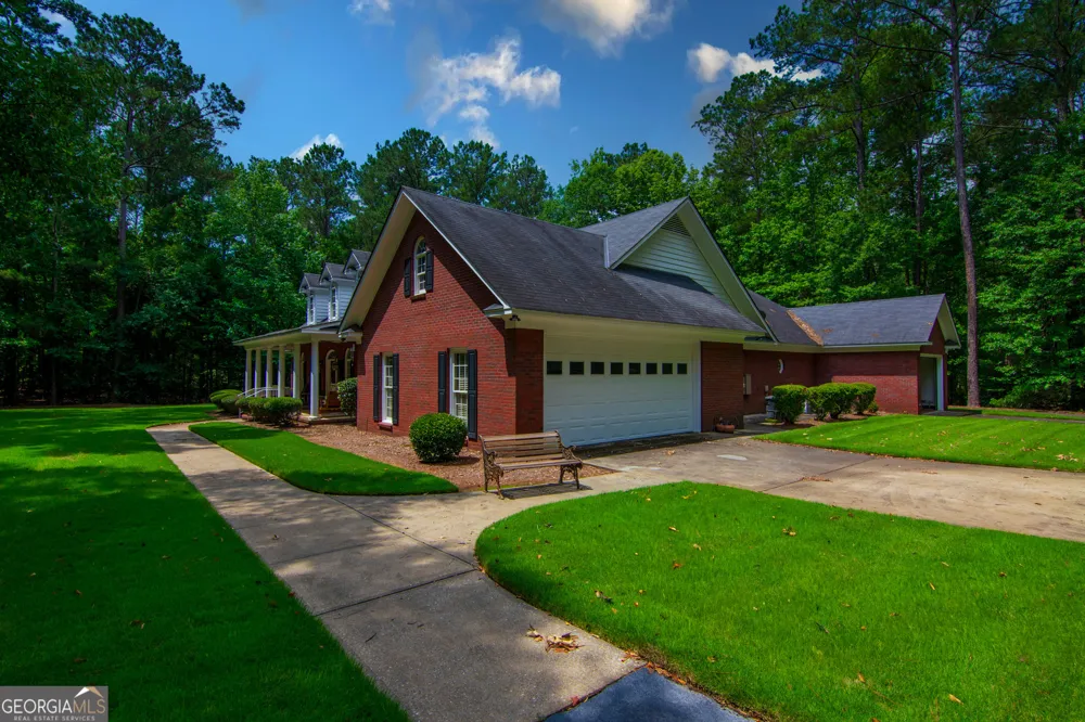 890 Piedmont Lake RD Pine Mountain, GA 31822