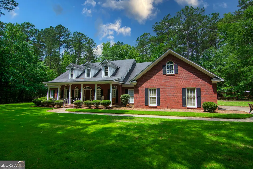 890 Piedmont Lake RD Pine Mountain, GA 31822
