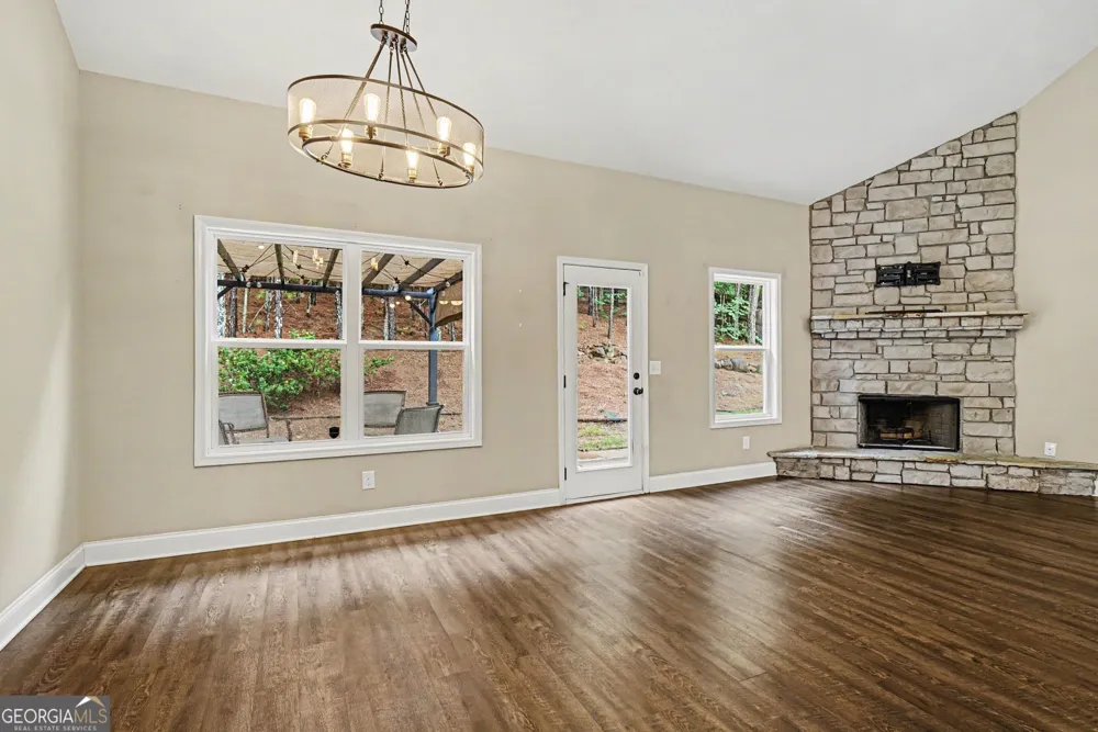 271 Alexandria WAY Dallas, GA 30132