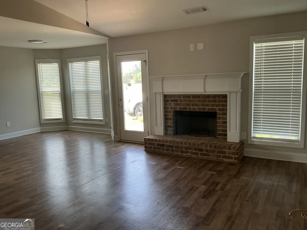 21 Ridgeview LN Lavonia, GA 30553