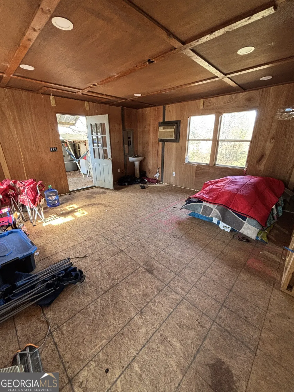 9694 Broad ST Avera, GA 30803