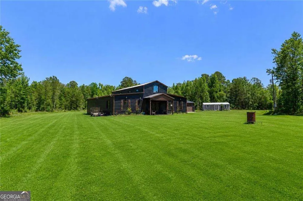 8300 Ga Highway 17 N Newington, GA 30446